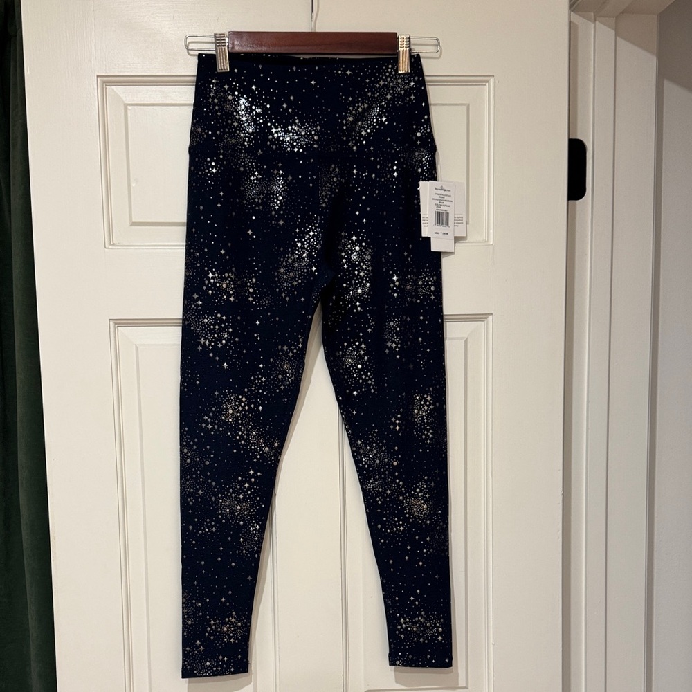 Beyond Yoga Black and Gold Starry Leggings